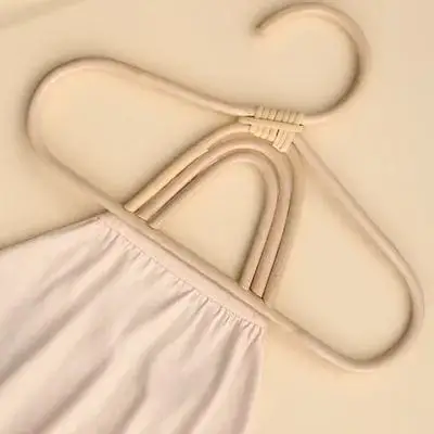 Rattan Baby Hanger Compact Natural Woven Kids Clothing Hanger Smooth Surface Scratch-Free for Infant Toddler Nursery Closet