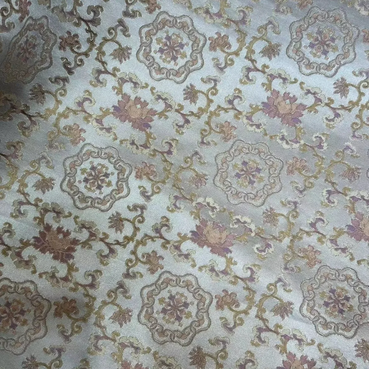 Pink Dyed Interwoven Brocade Blended Song Dynasty 30 Silk 42 Momme140 Door Width New Chinese Coat Vest Bed Cover Cloth Fabric