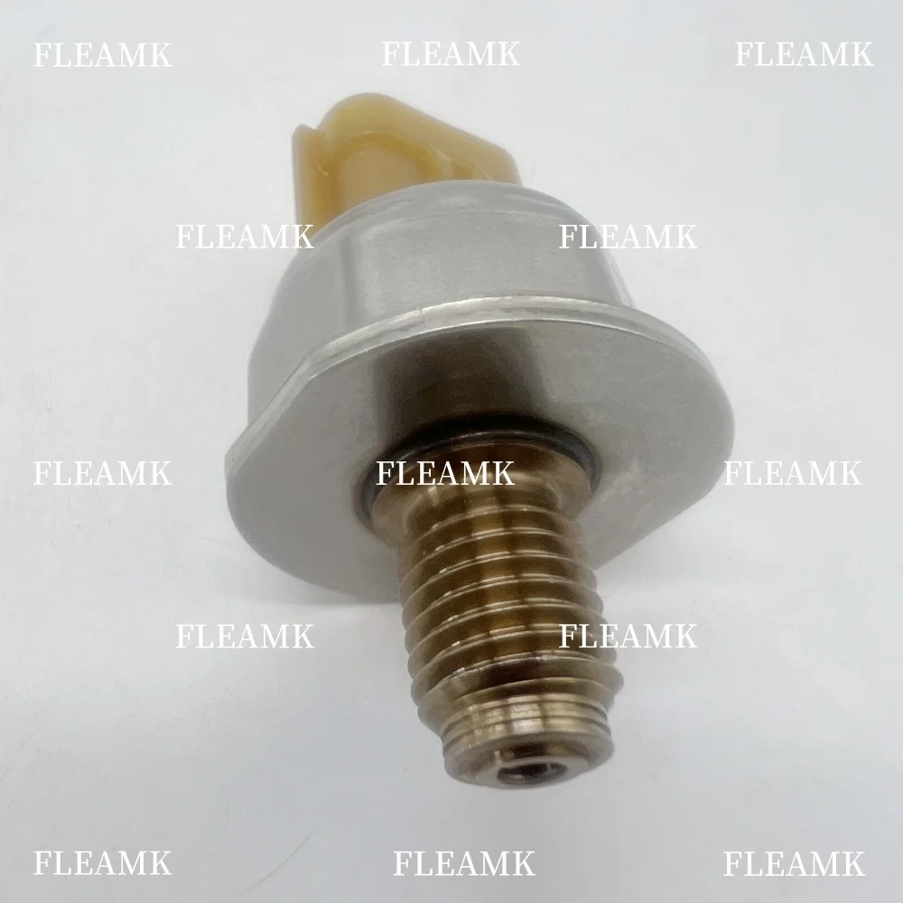 Fuel Common Rail Parts Pressure Sensor E003892 Rail Pressure Sensor