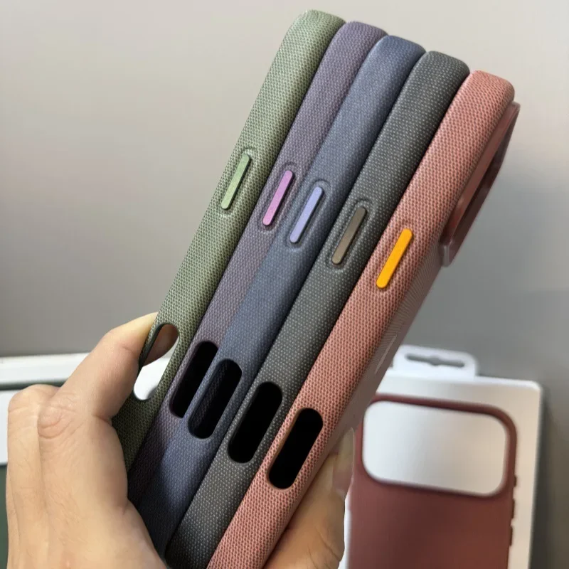 2025New الأصلي القماش الملمس جراب هاتف ل 17 برو/17 برو ماكس شحن مغناطيسي غير مرئي وغطاء للحماية الكاملة هدايا عيد الميلاد #3