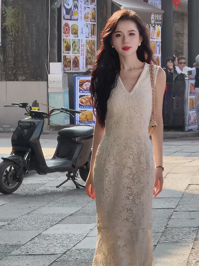 

Элегантное кружевное летнее платье для женщин без рукавов с V-образным вырезом, подчеркивающее талию, стройнящее, с вырезами, длинное, фасон «рыбий хвост»