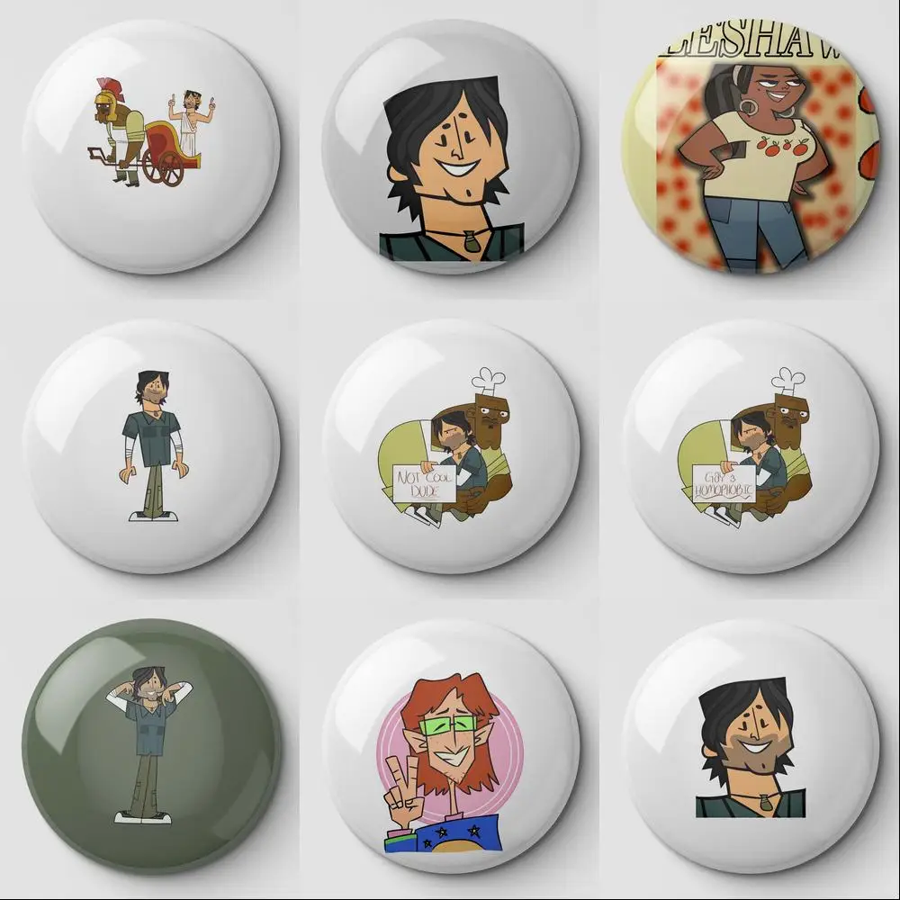 Chris Total Drama Island Td Mclean Soft Button Pin Customizable Clothes Lover Brooch Decor Cute Badge Collar Hat Lapel Pin