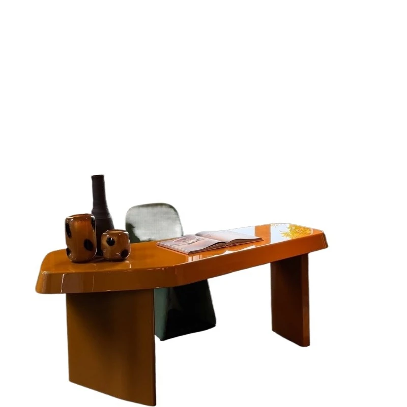 

Роскошный компьютерный стол с глянцевой отделкой, нестандартной формы, минималистичный, из массива дерева