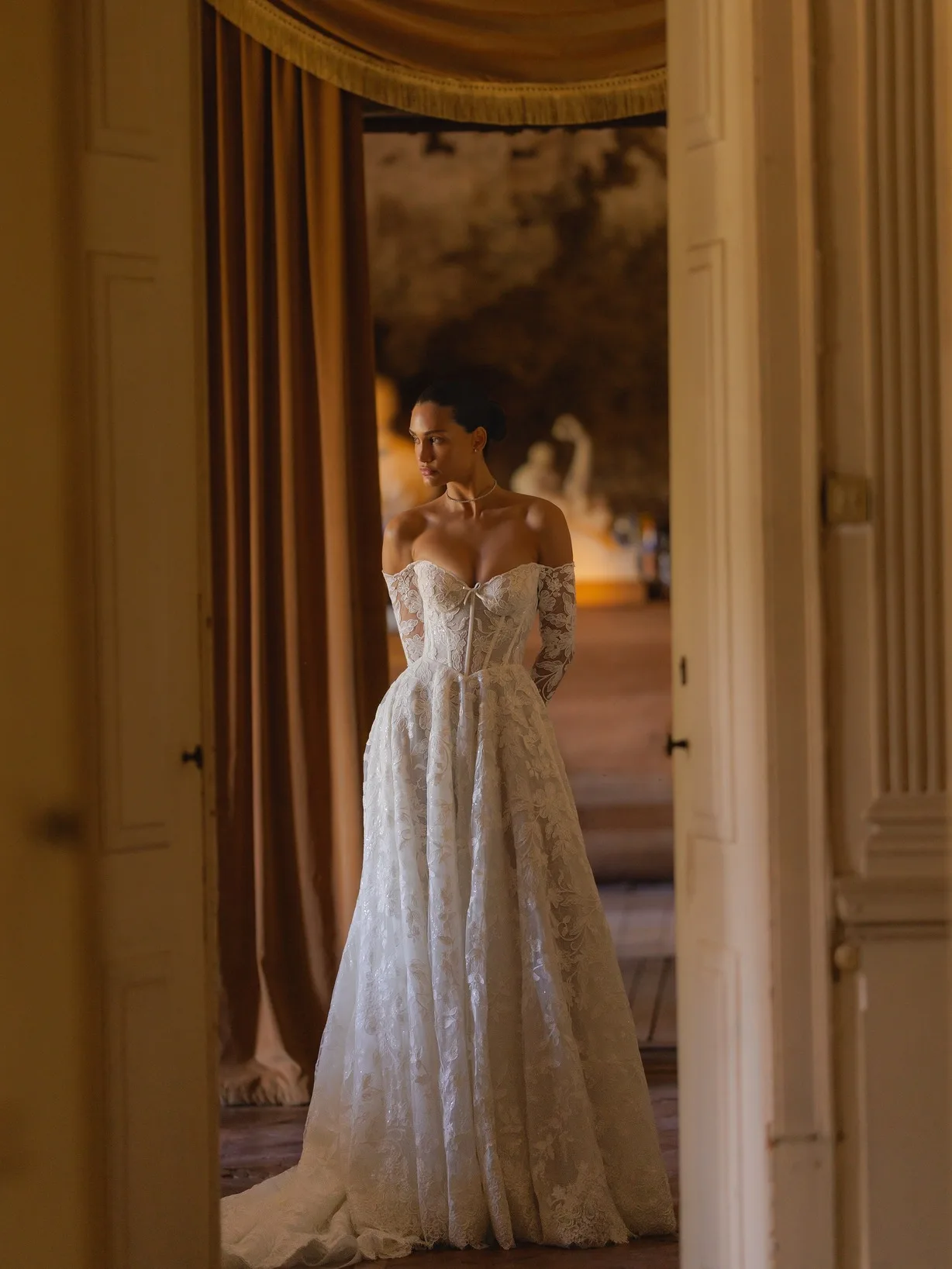 

Wedding Dresses Luxury 2025 Lace Dress Long Sleeve Vestido De Novia Elegante Bespoke Noiva Casamento Vestidos Boda Bridal Gown