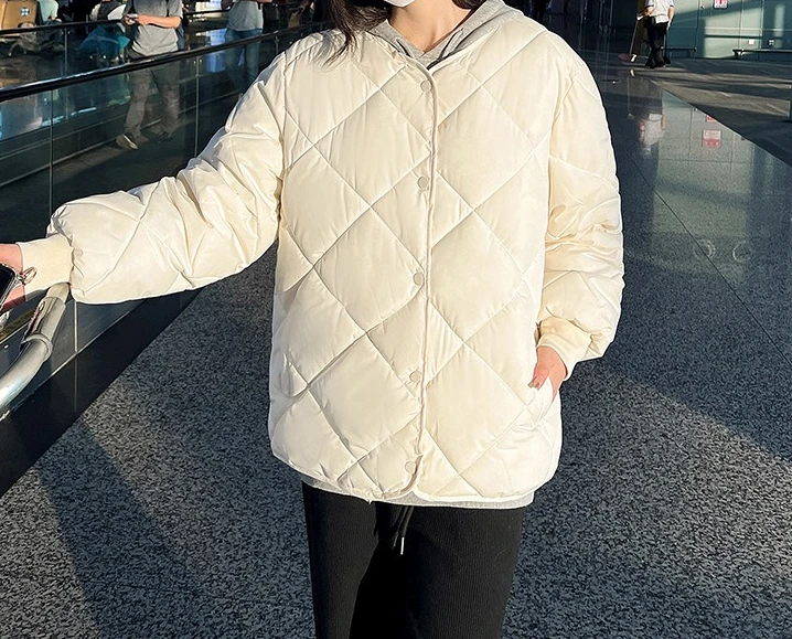 

Осень-зима 2022, новая хлопковая одежда, женская модная короткая свободная куртка с круглым вырезом и ромбовидной сеткой