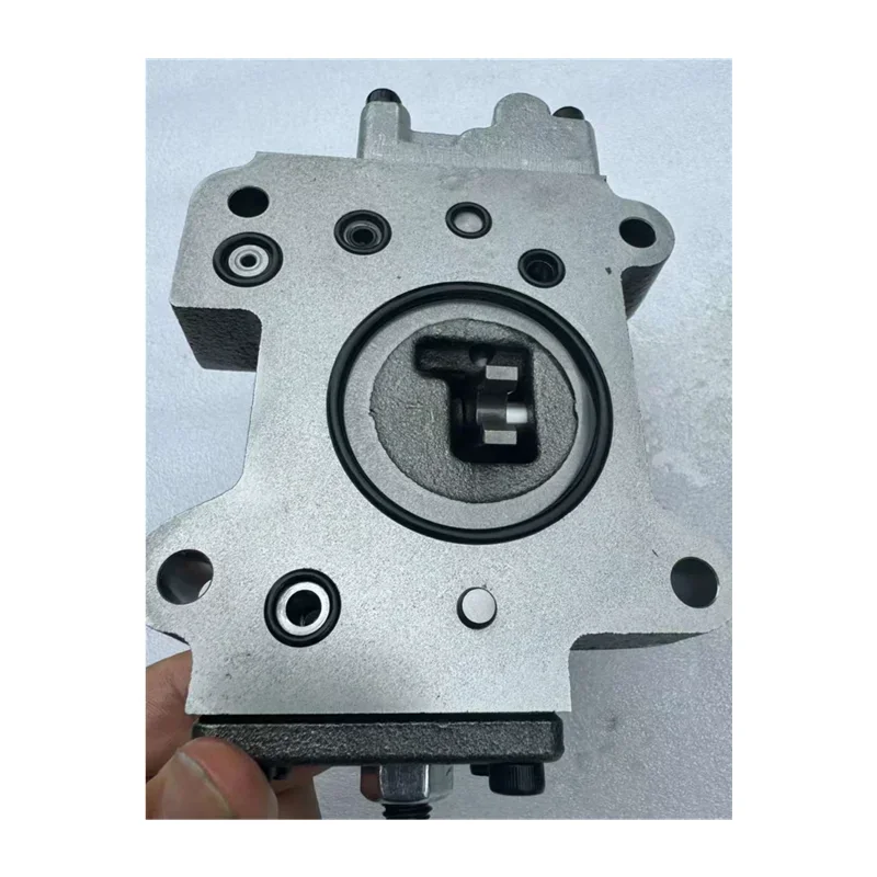 

K7V63 hydraulic pump regulator for SK130 SK140 SY135 excavator