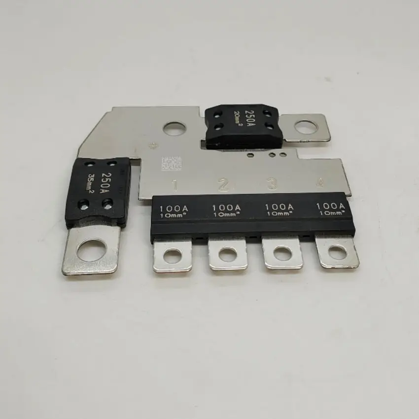 

250A-250A-100A-100A-100A-100A Auto Car Fuse Plates 13289597 13358923 13285114