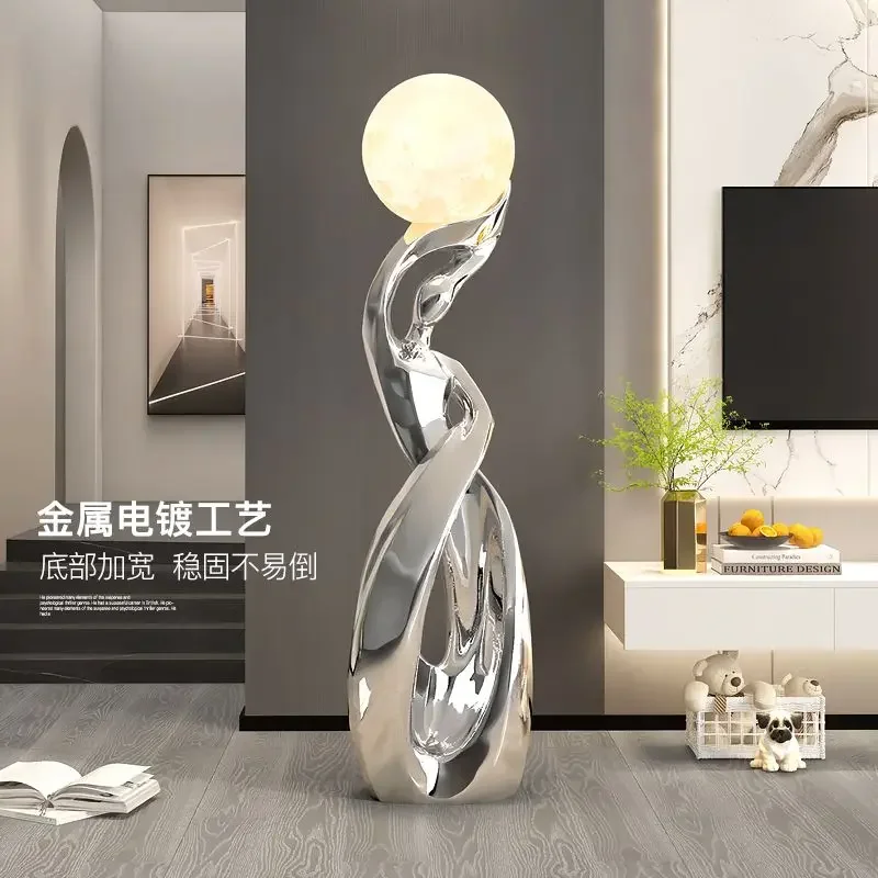 Light Luxury Maid Resin Sculpture Ornaments, High-end Artwork Next To The TV Cabinet in The Living Room, Home Decoration Gifts