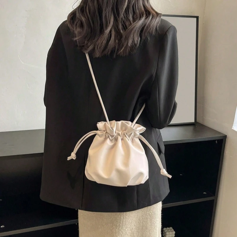 

Elegant Women Fashion Tote Bag Luxury Leather Crossbody Handbag High End Shoulder Style Classic Commuter Daily Wear Design