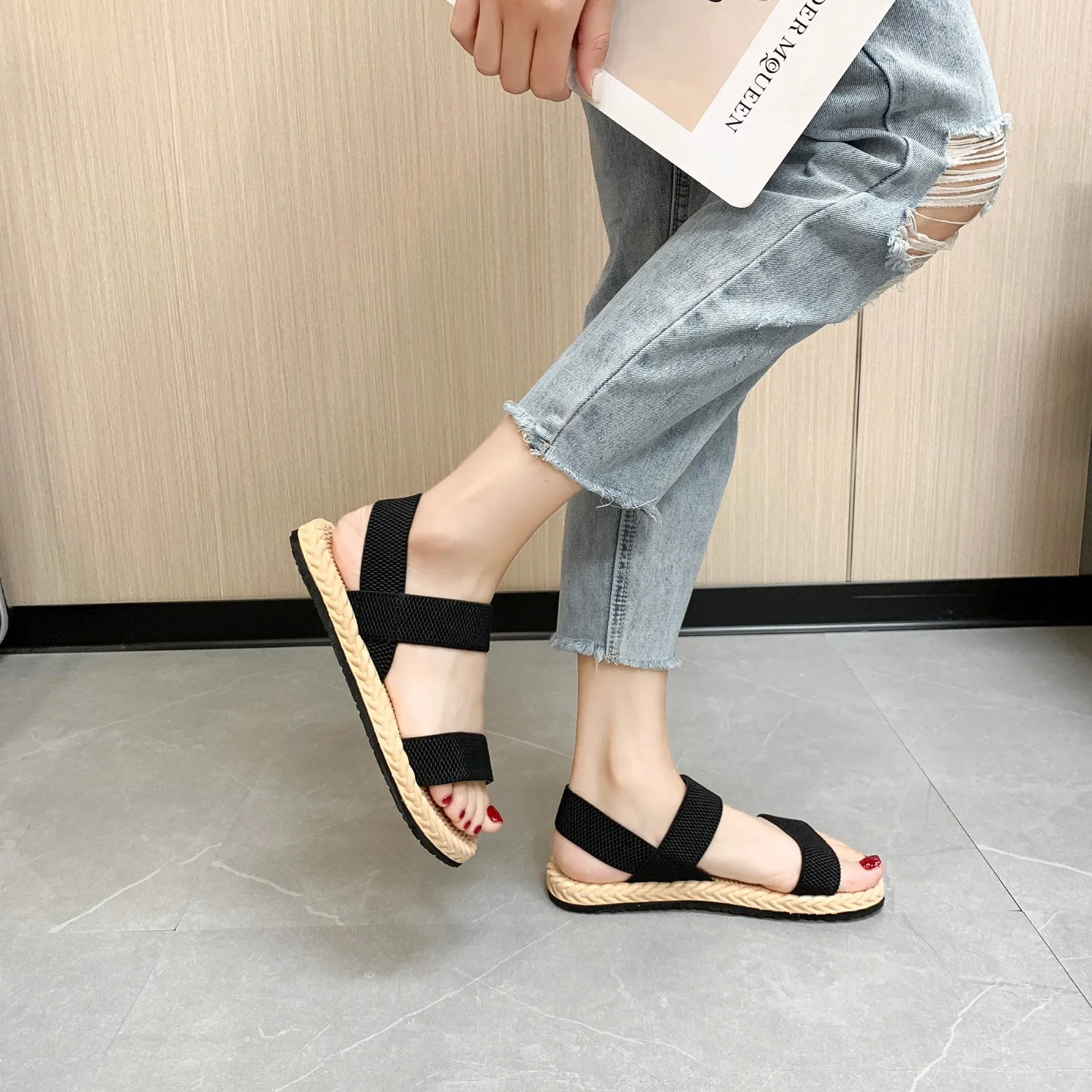 

Summer New Women Sandals Hollow Roman Flat Sandals Open Toe Casual Beach Women's Shoes Outdoor Sandals Zapatos Para Mujer