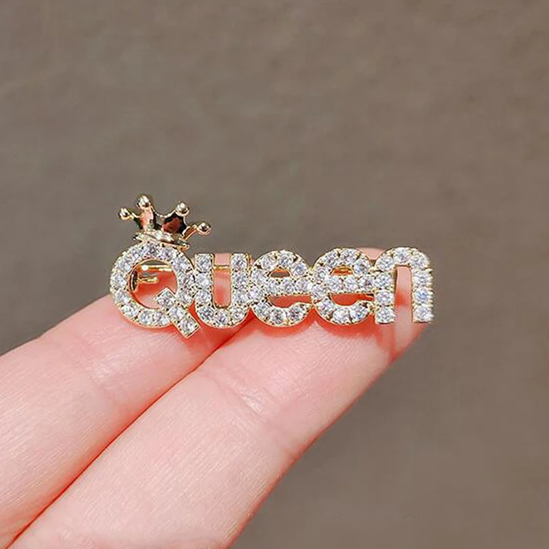 Rhinestone Queen Brooches For Women Crown Letters Party Office Brooch Pins Gifts Button Cardigan Short Sleeve Suit Accessories