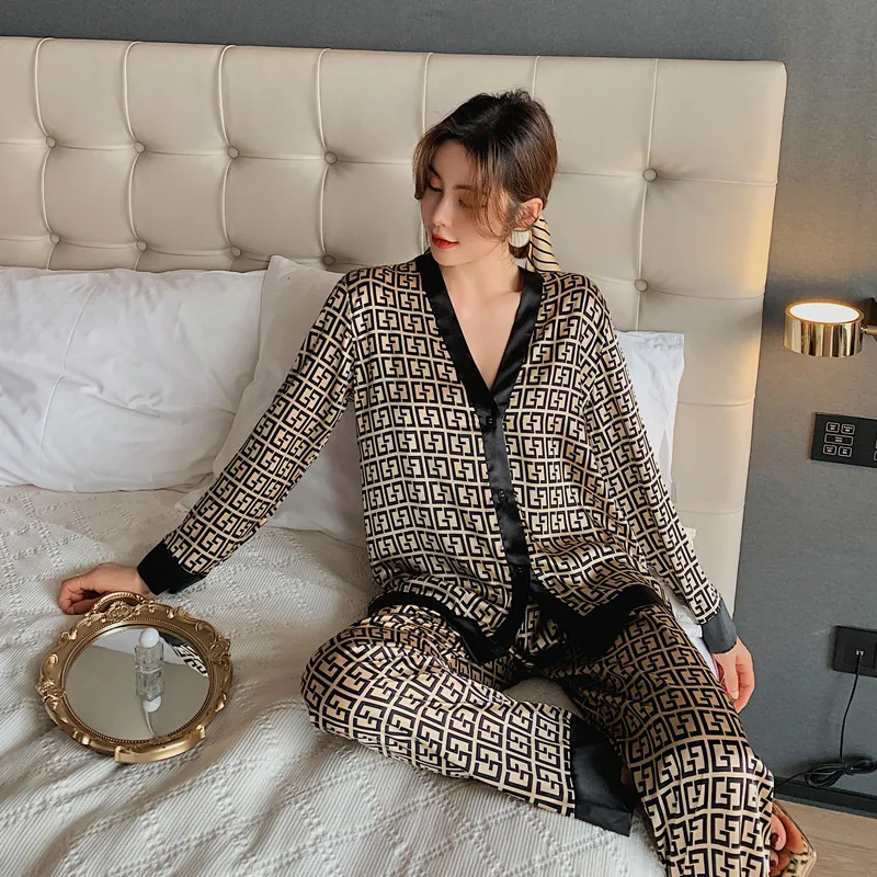 

Women's Pajamas Set V Neck Design Luxury Cross Letter Print Sleepwear Silk Like Home Clothes XXXL Large Size Nightwear