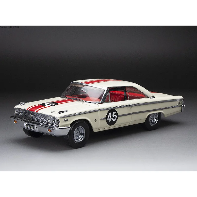 

Масштаб 1:18 1963, модель автомобиля 500 Galaxy Hardtop, винтажный автомобиль, седан, литой под давлением металлический винтажный гоночный автомобиль, коллекция игрушек, дисплей