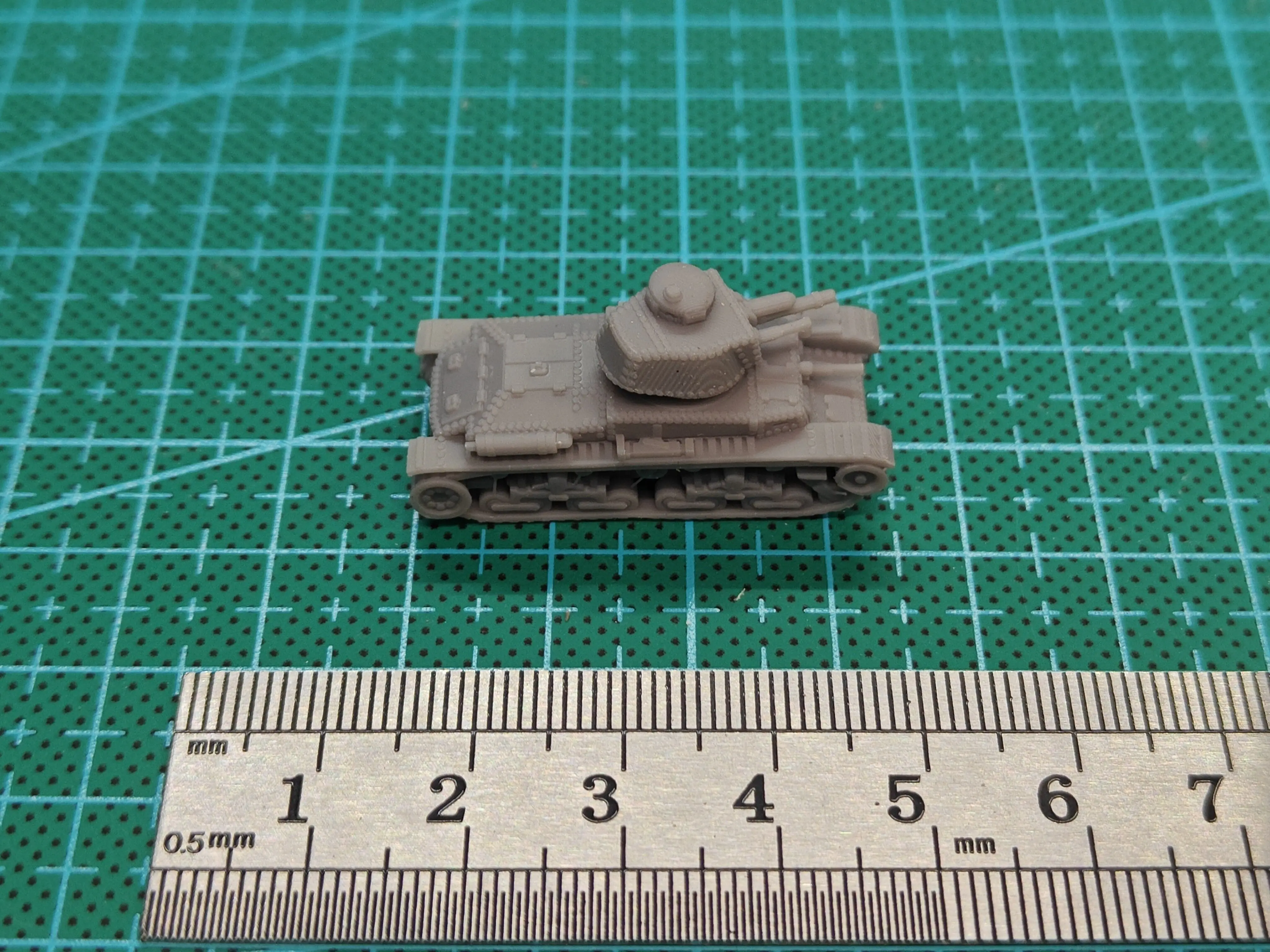 1/144 Scale Panzer 35(t) tank MODEL KIT