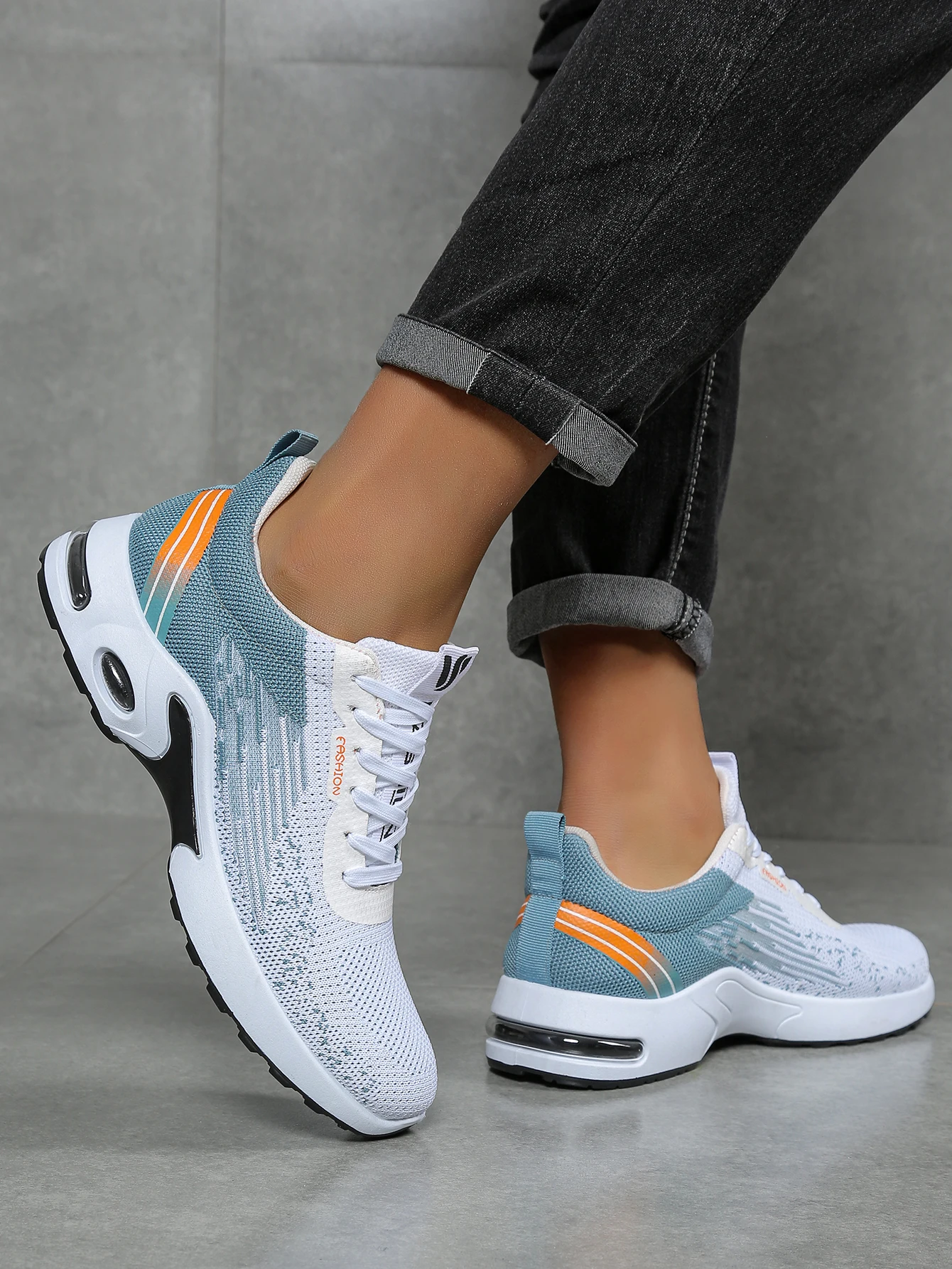 Atmungsaktive Schnür-Laufschuhe für Herren, Gestrickte Mesh-Freizeitschuhe, Bequeme Schuhe mit Gepolsterter Sohle für den Täglichen Gebrauch – Detail 12