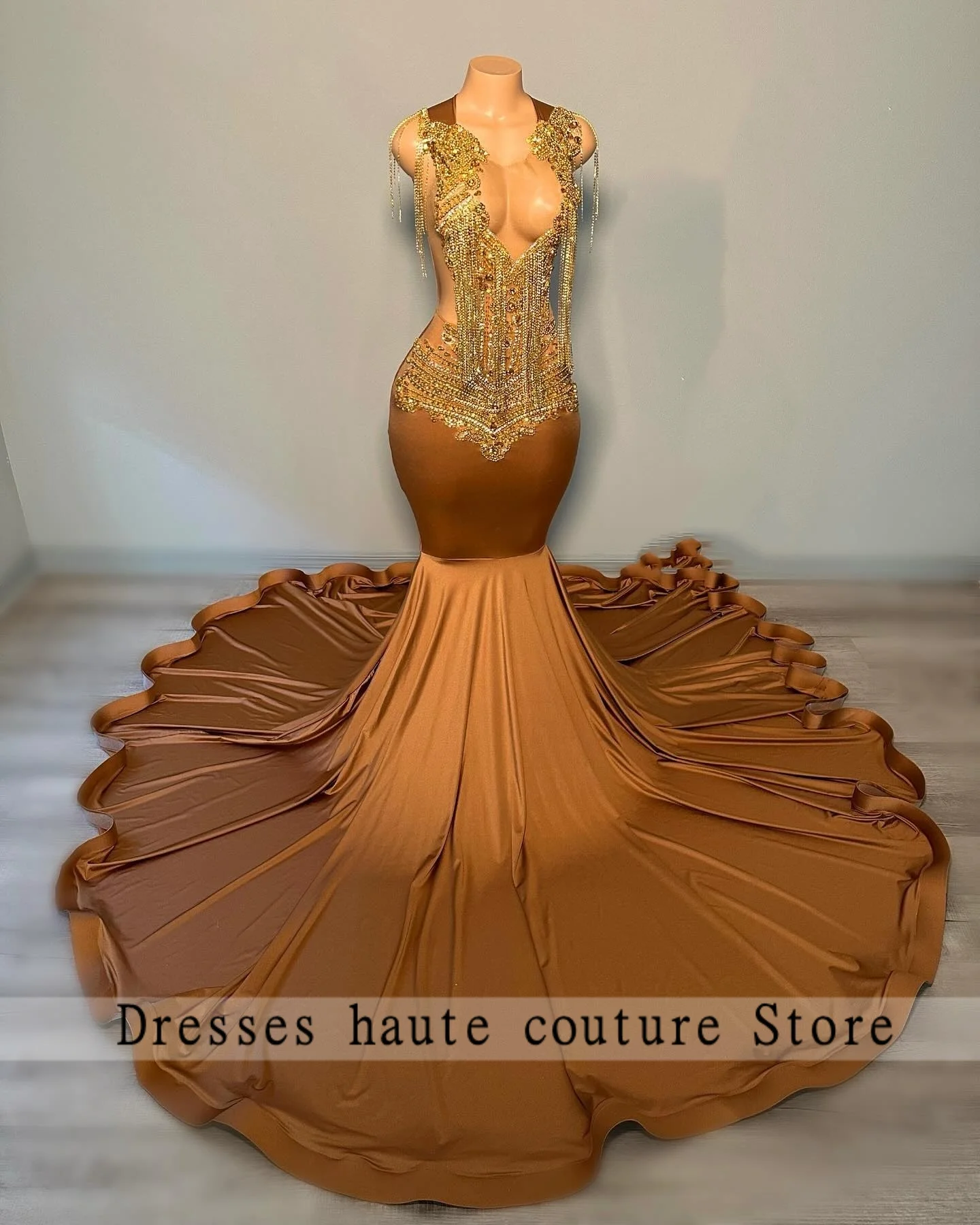 

Chic Caramel Beaded Satin Diamond Prom Dress 2026 Mermaid Gown for Black Women Train Slim Formal Evening Prom Wear Customized