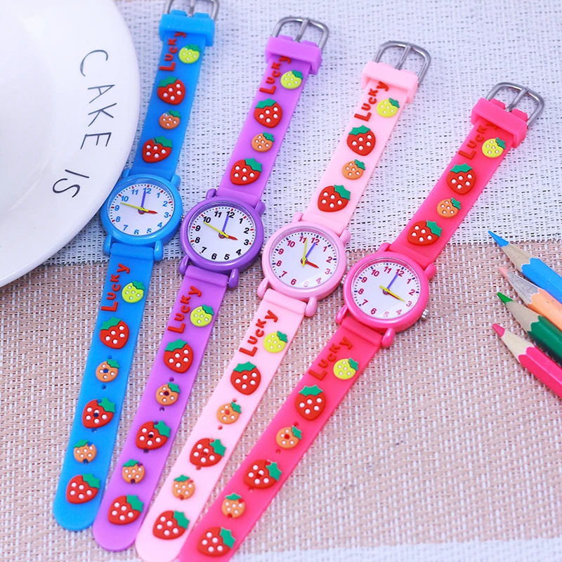 Chaoyada 여아용 귀여운 3D 딸기 스트랩 디지털 쿼츠 시계, 핑크 퍼플, 생일 선물, 사랑스러운 패션