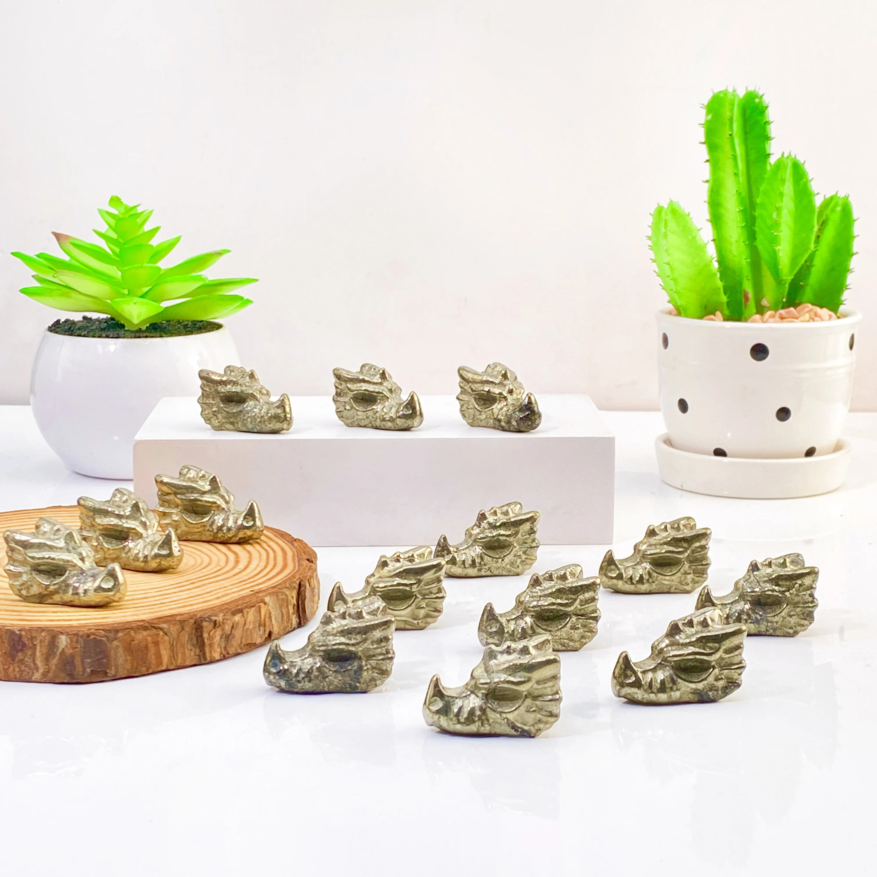 Random 1PC High Quality Pyrite Dragon Head Decoration,Natural Crystal Raw Stone,Birthday Gift,Scene Decoration.