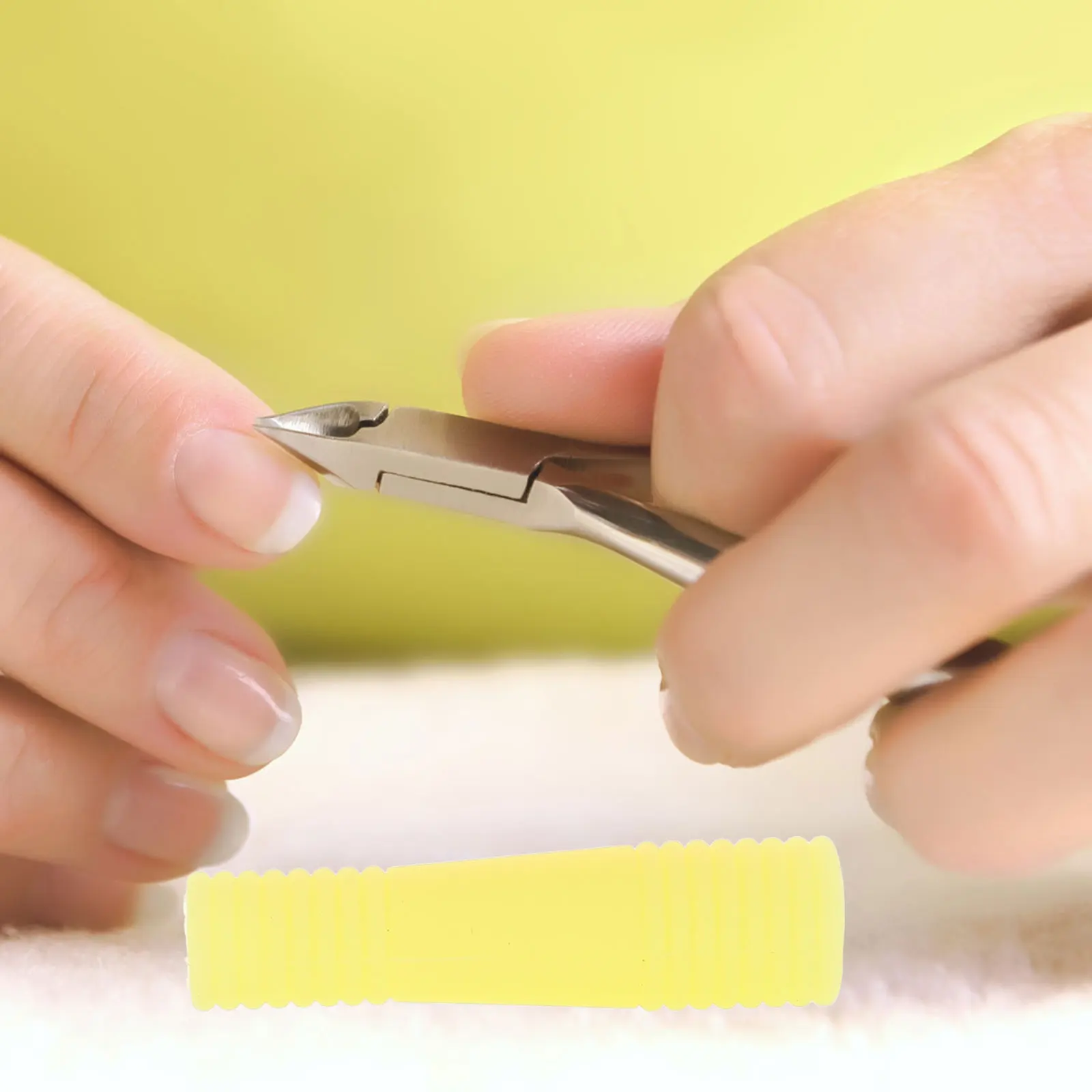 

12 Pcs Cuticle Trimmer Handle Covers Short Thread Green Yellow Pink Silicone Case Protective Manicure Tool Scissors Sleeve Non