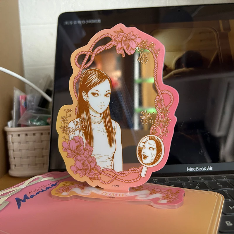 In Stock Genuine Junji Ito Tomie Kawakami Acrylic Decorative Items