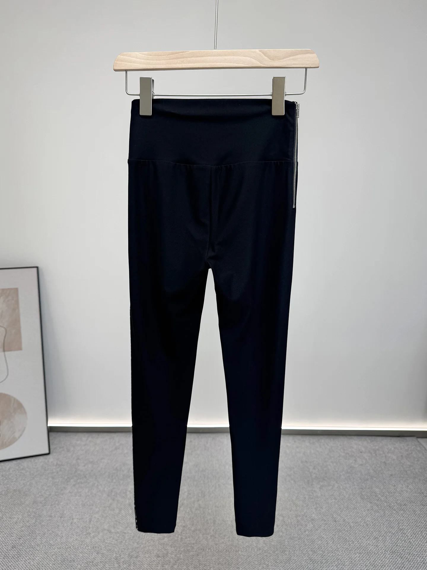 Damskie spodnie do jogi slim fit na wiosnę 2026, elastyczne, z nadrukiem, codzienne długie spodnie, mieszanka poliestru i spandexu, średni stan.