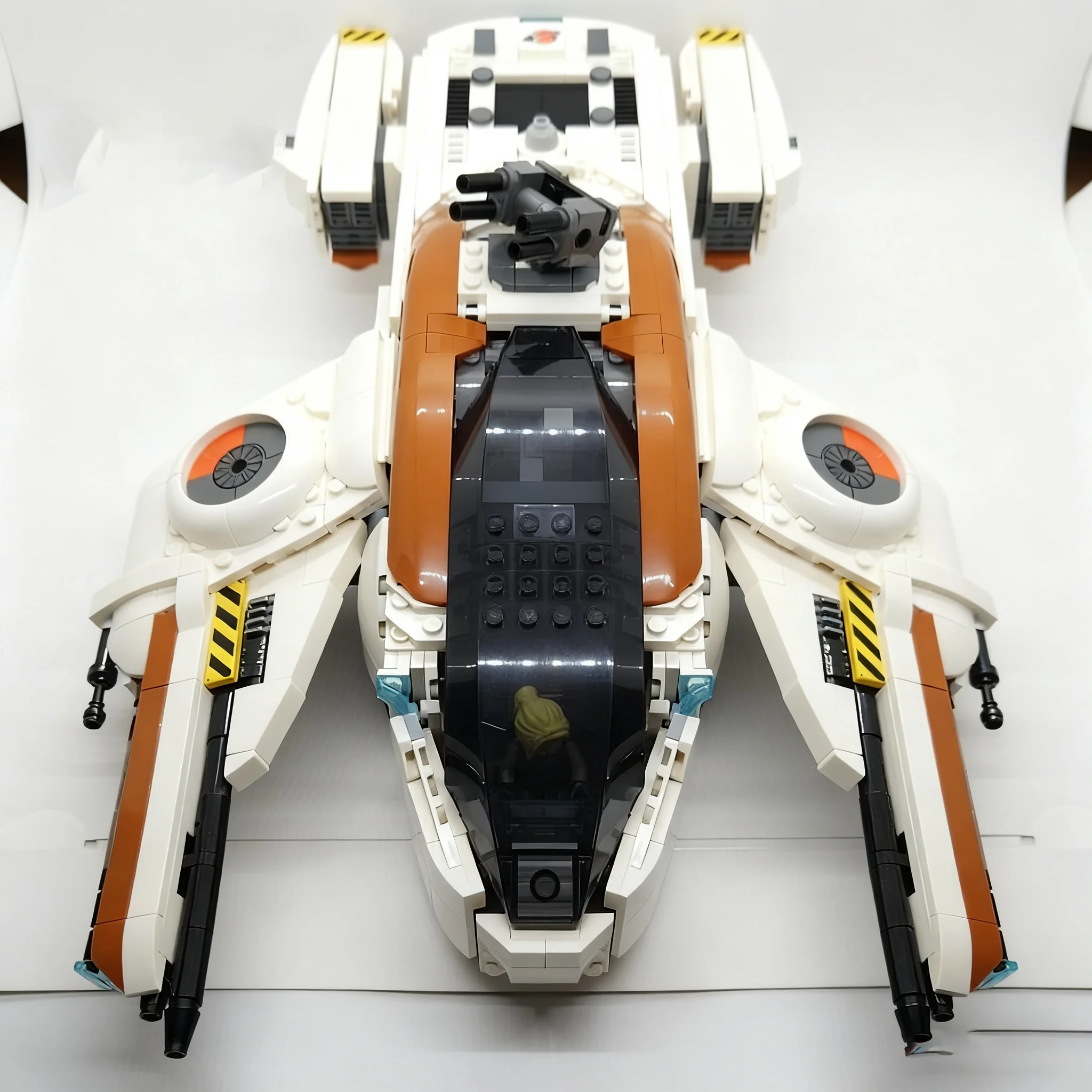 1480pcs MOC EV-65 Barracuda Model Building Blocks Christmas Gift Toy Birthday Collection Craft Idea Brick Creative Education