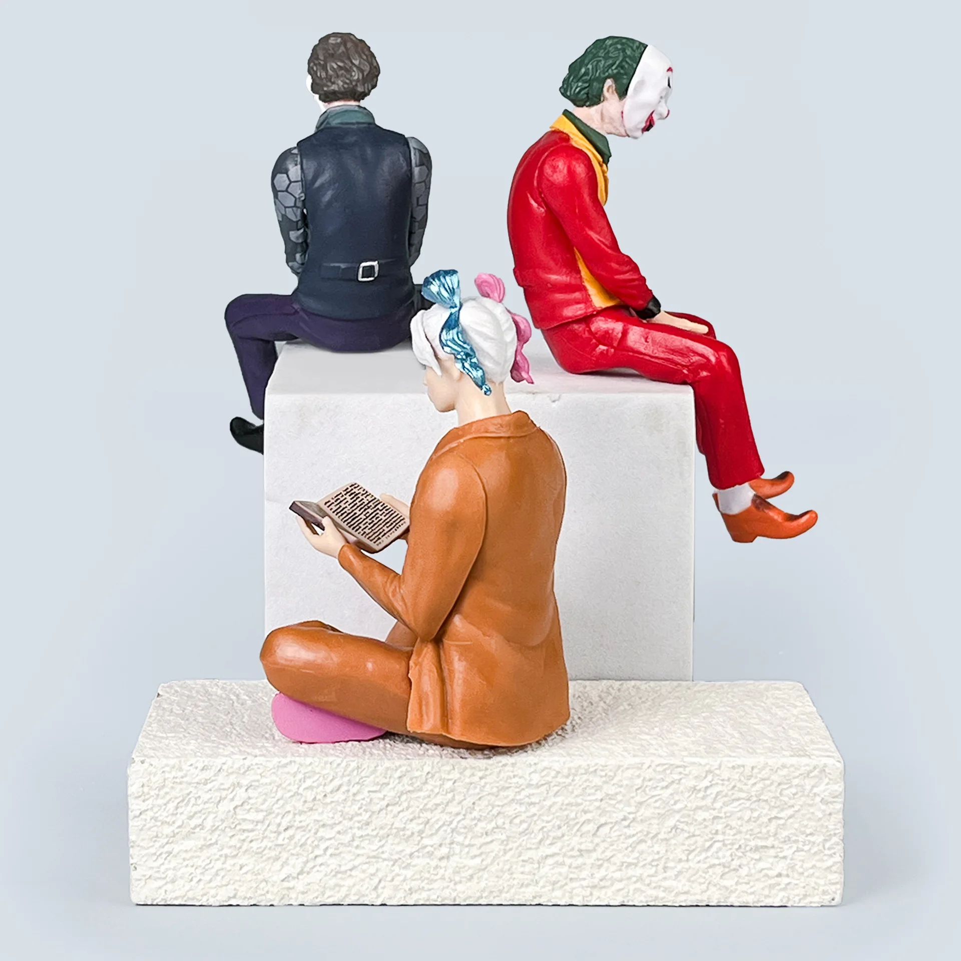 SS HOT Roof Decoration Joker Heath Ledger Sitting Posture Figures Car Doll Tail And Roof Pendant Model Statue Collectable Toys view 6