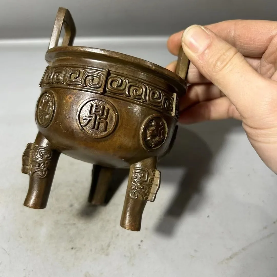 

Pure copper pulp tripod three-foot ke binaural household home xuande incense burner offering ornament