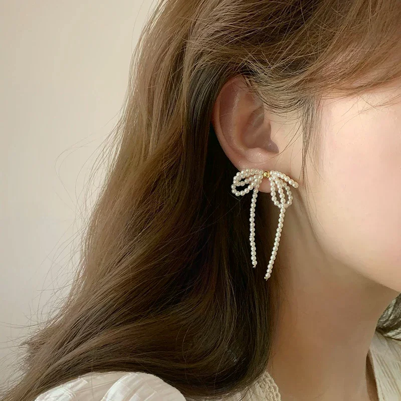 Gifts New Light Luxury Bowknot Pearl Earrings Long Tassel Bow Drop Dangle Earrings for Women Fashion Elegant Wedding