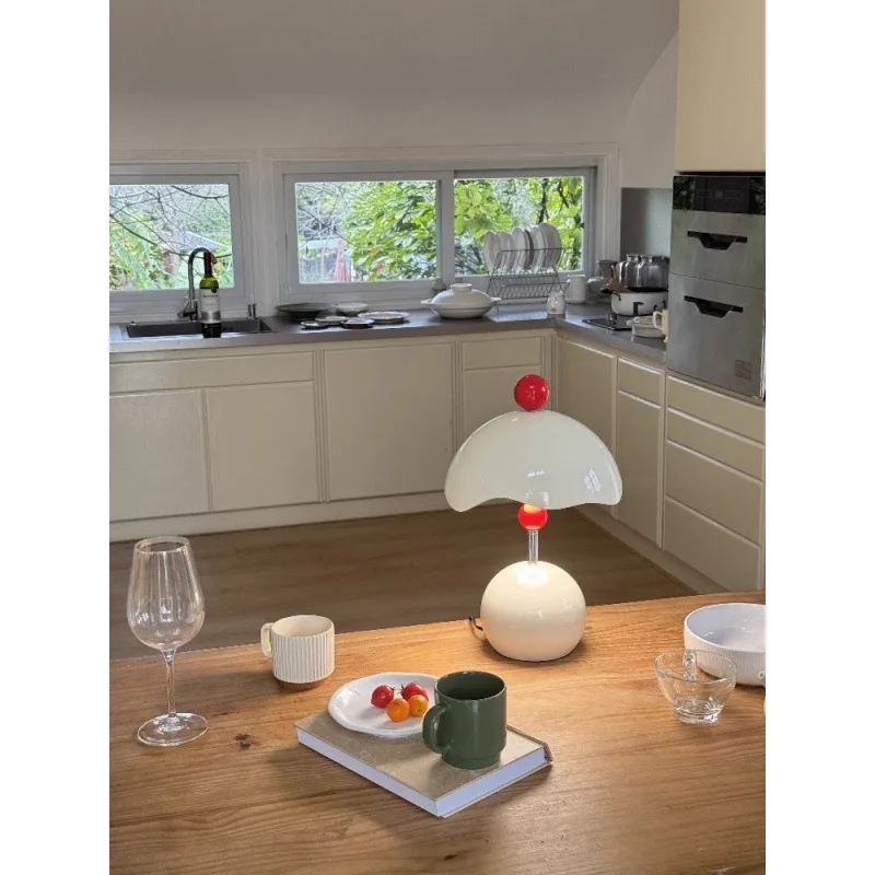 Modern Minimalist Cream Style Eggshell Table Lamp Bauhaus LED table light for Study Room Bedroom Bedside Lighting Fixture