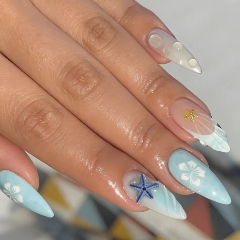

24PCS Light Blue White False Nails with Shell Starfish Hibiscus Press on Nails Tropical Mermaid Nail Art for Women Summer Design