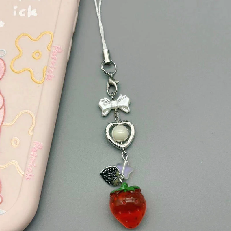 Süße kawaii rote Erdbeere Schlüssel bund Herz Bogen Perlen Telefon Charms Lanyard frische Mode Tasche Kamera Anhänger hängen Schmuck