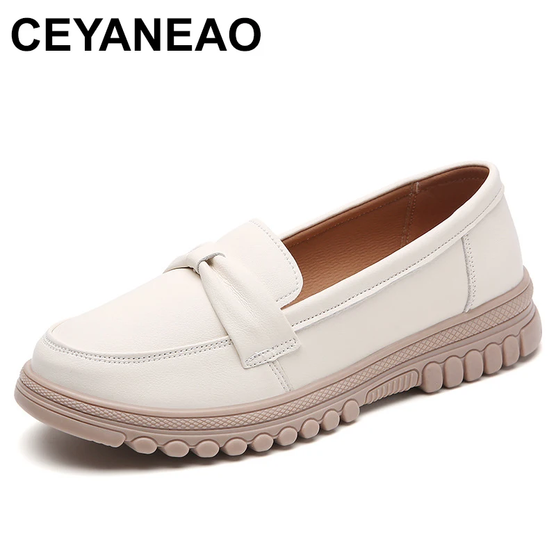 Women Slip On Flat Comfortable Moccasins Fashion Round Toe Genuine Leather Casual Shoes Mother Anti-Slip Soft Bean Nurse Shoes