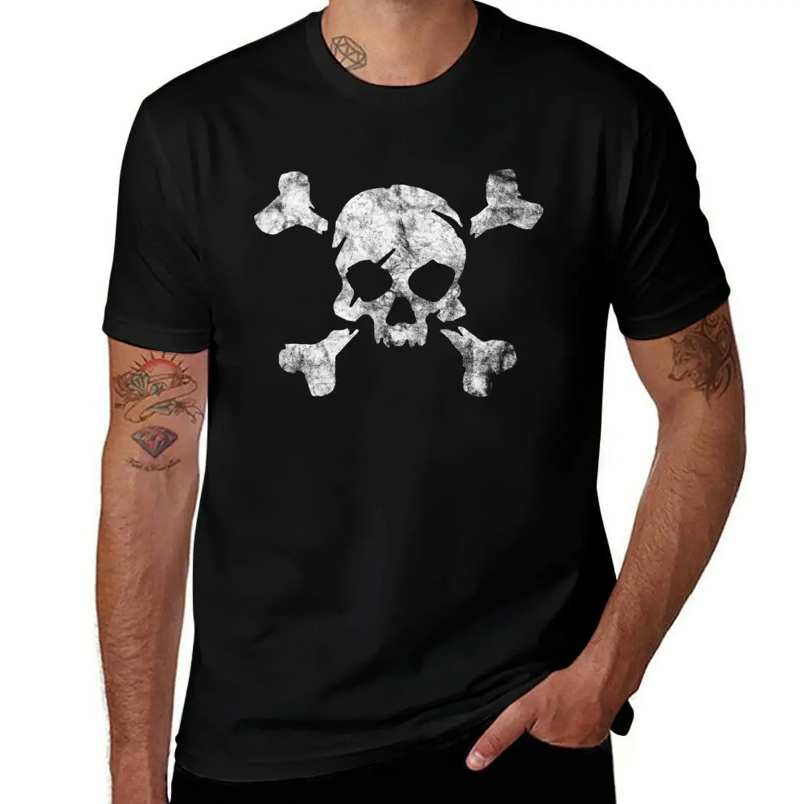 Distressed Skull n Crossbones T-Shirt Short sleeve tee cute clothes anime tshirt man t shirt Men's t shirts