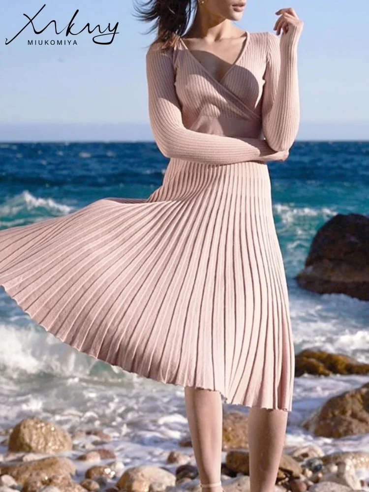 Ladies Midi Winter Dress: The Ultimate Guide to Style, Comfort, and Warmth  in Cold Weather