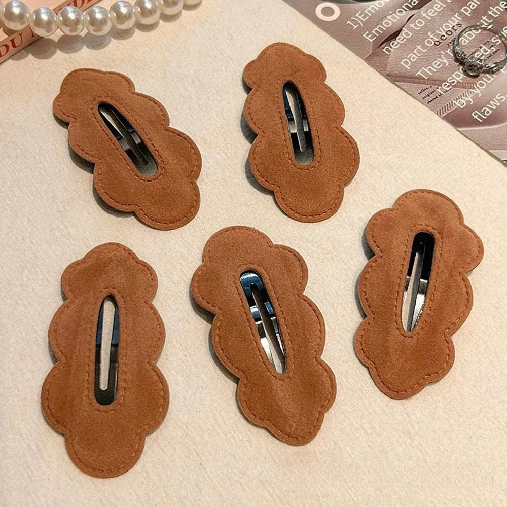 4 Stück Modische Klassische Samt-Haarspangen, Vintage-Haarnadeln für Mädchen und Frauen, Koreanische Haaraccessoires – Detail 2