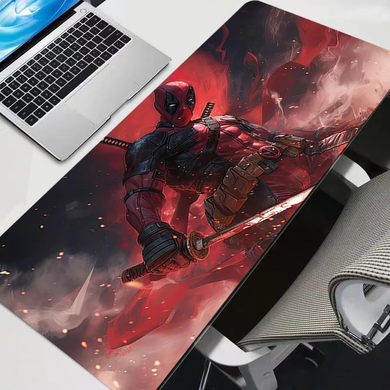 แผ่นรองเมาส์ขนาดใหญ่เดดพูลออกแบบมาโดยเฉพาะสำหรับโน๊ตบุ๊คพีซีแผ่นรองโต๊ะสำนักงานอุปกรณ์เสริมสำหรับเล่นเกมพีซีแผ่นรองเมาส์แล็ปท็อปแผ่นรองคีย์บอร์ด