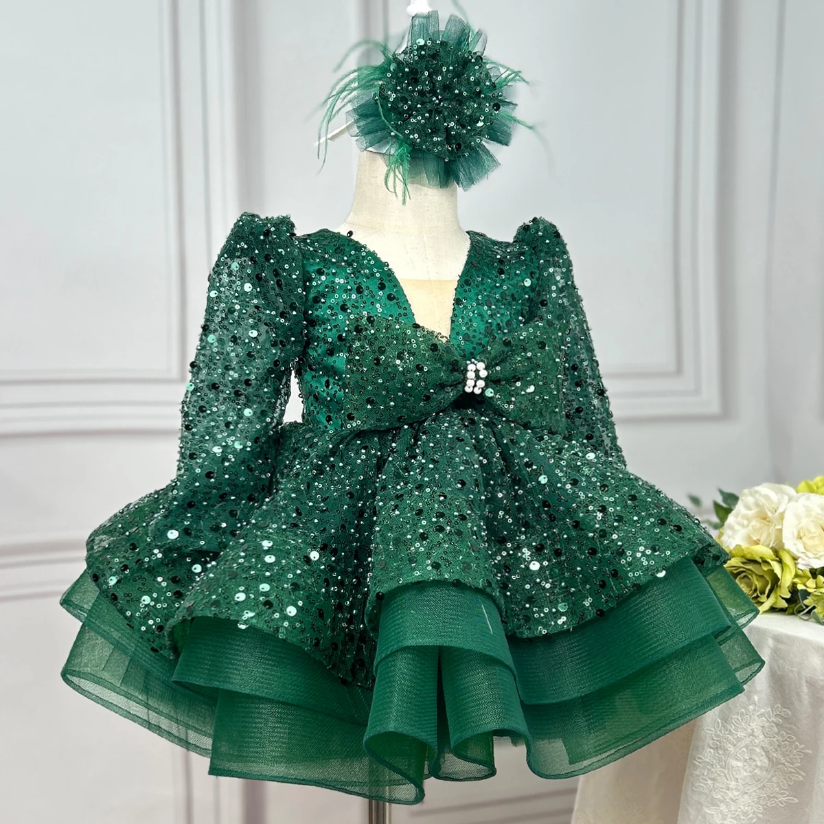 Gorgeous Girls New Year V -neck Swip Long Sleeve Lace Type Princess Skirt Elegant Girl Birthday Party Dance Evening Dress