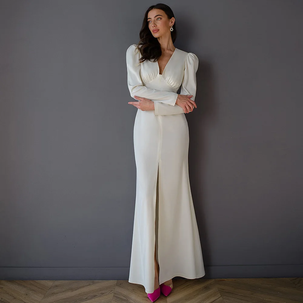 Simples vestidos de convidados do casamento cetim sereia/trompete vestidos de festa de casamento marfim com decote em v plissado split vestidos de casamento feminino maxi
