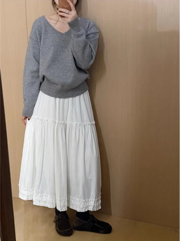 Ladies Knee-Length White Half Skirt Age-Defying Style Mid-Waist Design Versatile Fashionable Spring Autumn Seasonal Skirt