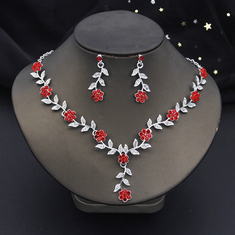 Luxury Rhinestone Bride Jewelry Sets for Women Flower Choker Necklace Earrings Wedding Dress Bridal Necklace Sets Fashion