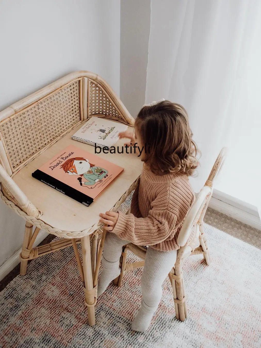 Penteadeira natural do Rattan, Bonito Combinação Quarto Play House, Mini Handmade Creative Learning Table