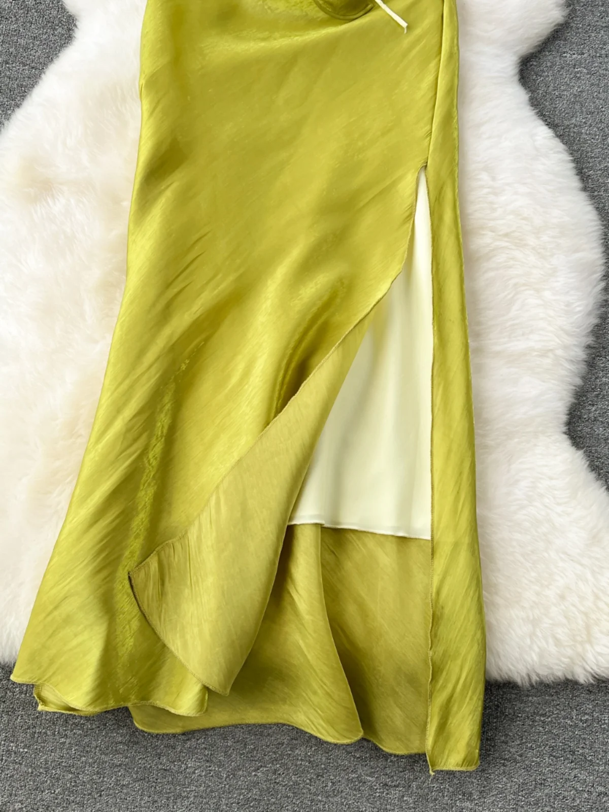 Ele Long Svel Knee-Length Women's Dr with Side Slit And Strap Korean Sle A-Line Gown for Commuting And beyond