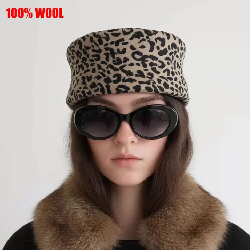 New Winter Retro Leopard Print Wool Felt Fedoras Hat for Women Bread Pumpkin Berets Winter Ladies Painter Pillbox Hat Ins Blogge