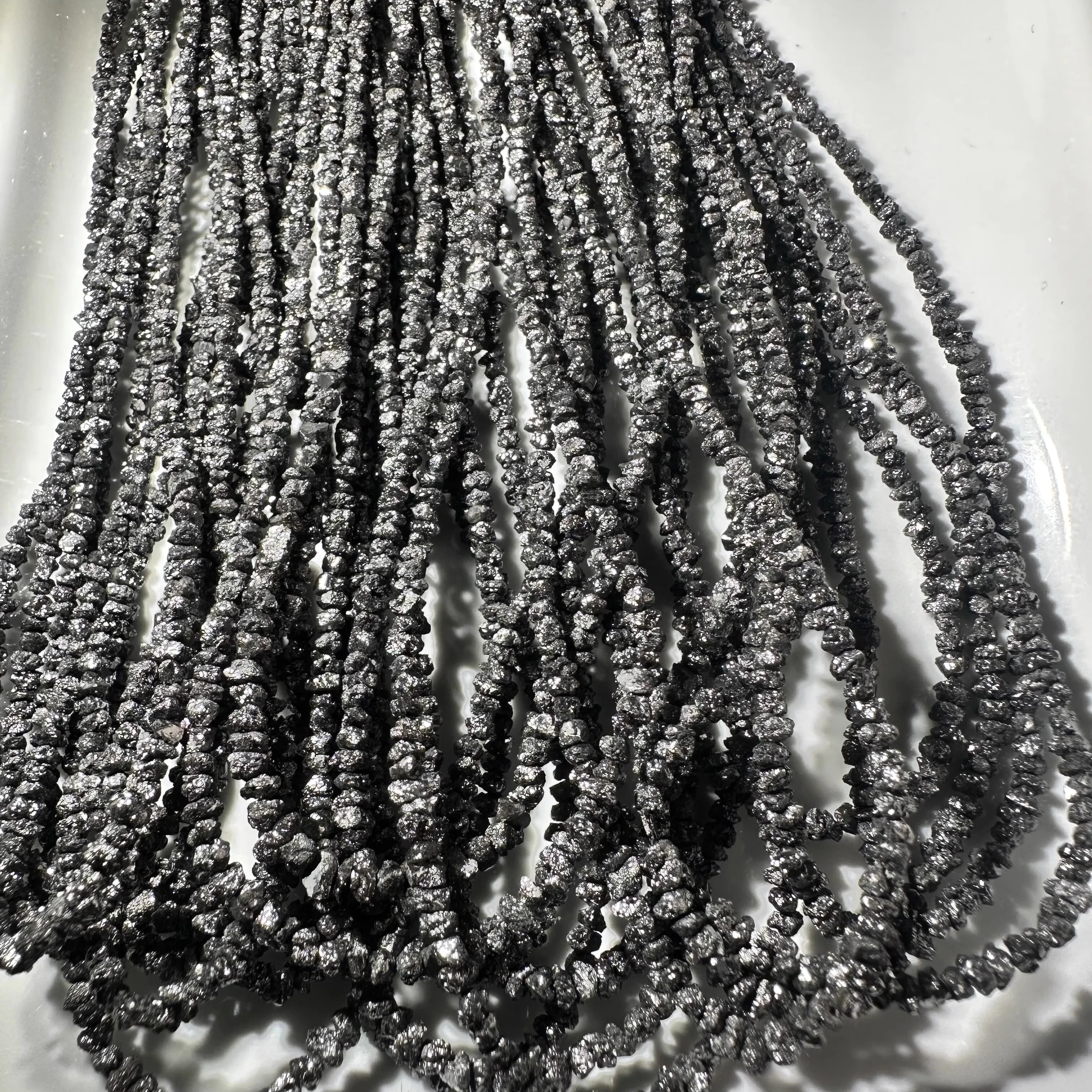 

5A Свободные бусины с бриллиантами, черные, серые, матовые, в стиле барокко, 2-3 мм, 38 см, оптовая продажа для ювелирного ожерелья своими руками