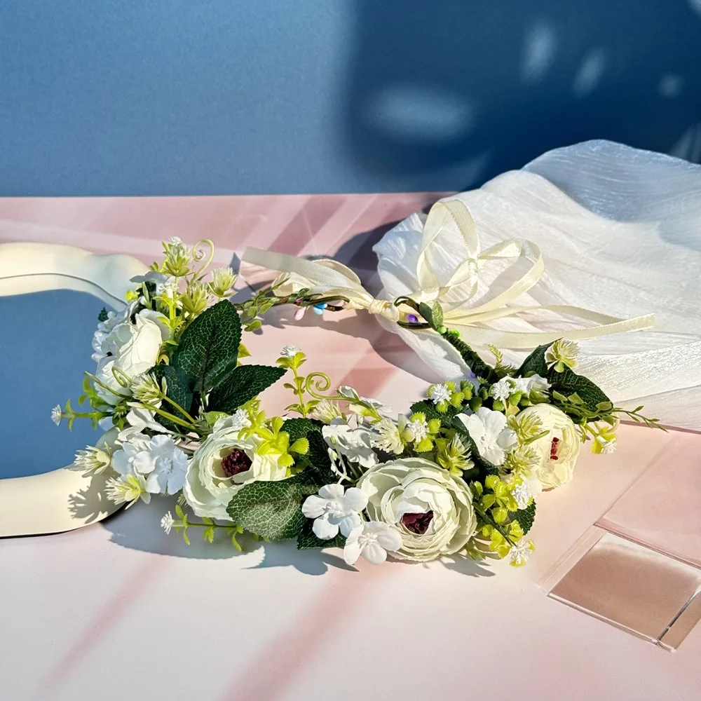 

Fashion Forest Flower Wreath Flower Plastic Flower Leaf Headbands Adjustable Ribbon Hair Accessories Photoshoots Props