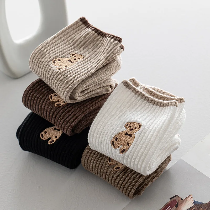 Women Cotton Socks 3 Pairs/lot Embroidery Bear Woman Socks INS Fashion Female Socks High Tube Lady Socks