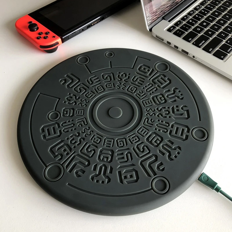 Sheikah runas Magic Array Pad con música y efectos de luz, elementos del templo, cargador inalámbrico de carga rápida de 15W para juegos Funs