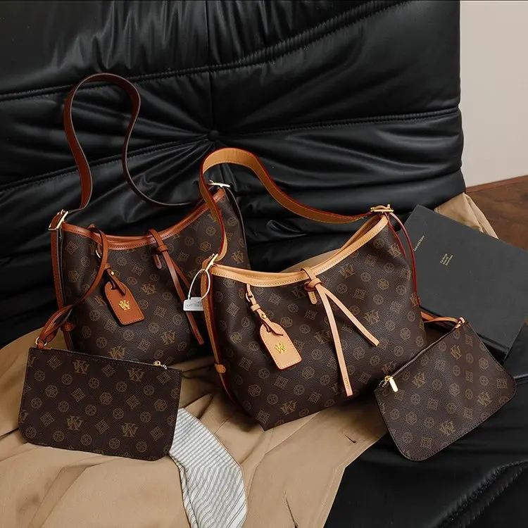 Trendy Classic Designer Diaper Bag Women's Large Capacity Leather Tote Luxury Minimalist Elegant Vintage Fashionable Shoulder