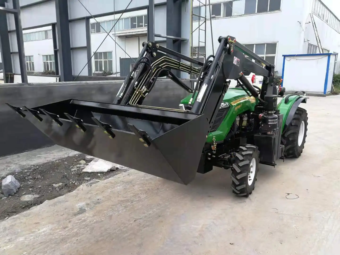 Front End Loader Tractor with 4in1 Bucket Loader Front End Loader with Standard Bucket